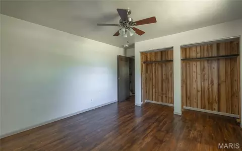 Bedroom - 10975 Barnard Rd, Crocker, MO 65452 photo 4 of 4