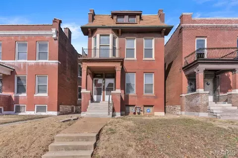 4523 Adelaide Ave, Saint Louis, MO 63115