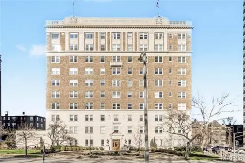 701 S Skinker Blvd #303, Saint Louis, MO 63105