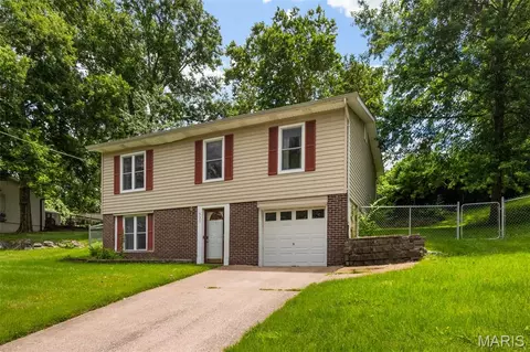Exterior - 537 Blackberry Path, Arnold, MO 63010 photo 2 of 5