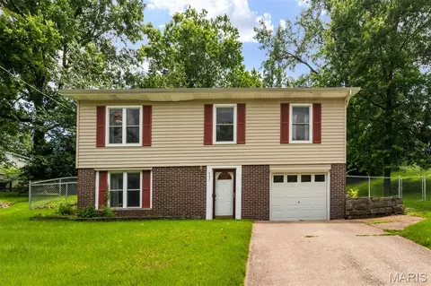 537 Blackberry Path, Arnold, MO 63010