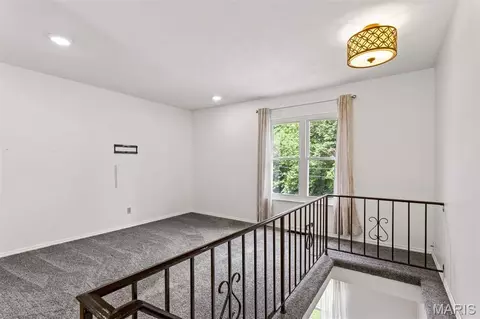 Living - 537 Blackberry Path, Arnold, MO 63010 photo 5 of 6
