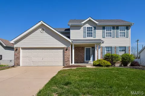 55 Green Pines Cir, Saint Peters, MO 63376