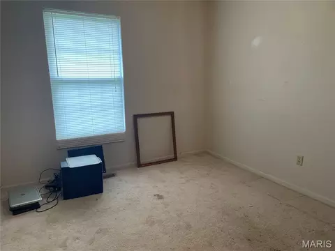 Bedroom - 706 E 3rd St, Salem, MO 65560 photo 1 of 3