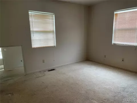 Bedroom - 706 E 3rd St, Salem, MO 65560 photo 3 of 3
