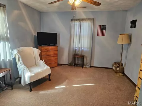 Bedroom - 708 E Walnut St, Steeleville, IL 62288 photo 1 of 6
