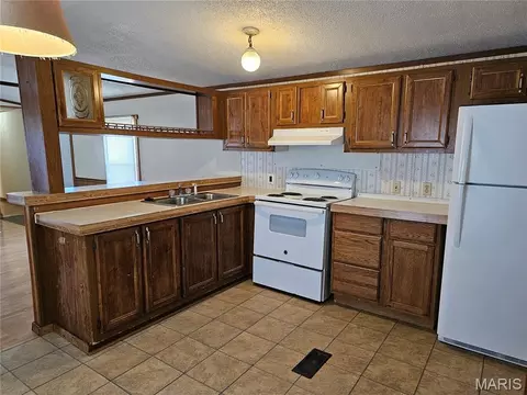 714 E Feifer St, Sparta, IL 62286 photo 6