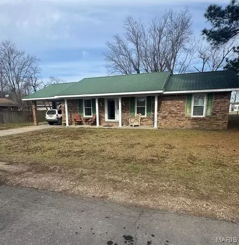 402 Damon St, Dexter, MO 63841