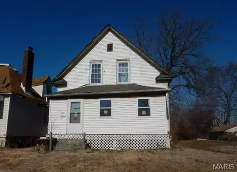 4943 Genevieve Ave, Saint Louis, MO 63120