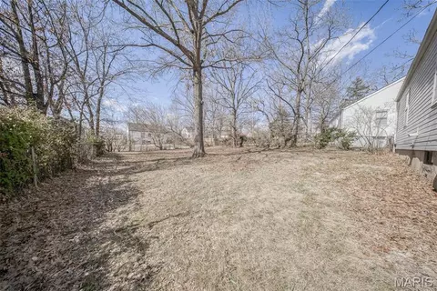 Exterior - 63 Rose Ct, Rolla, MO 65401 photo 6 of 10