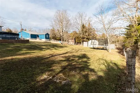 Exterior - 16650 Walnut Dr, Plato, MO 65552 photo 7 of 10