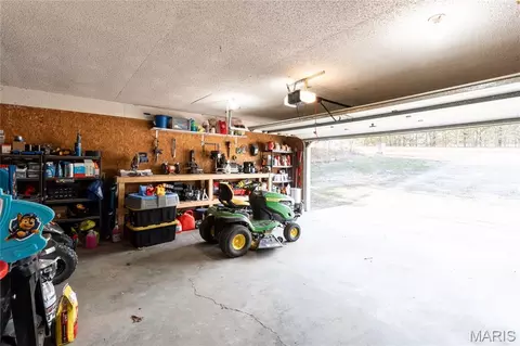 Other - 16650 Walnut Dr, Plato, MO 65552 photo 6 of 8