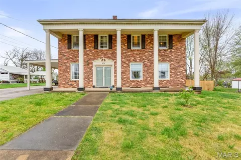 404 Marshall St, Fredericktown, MO 63645
