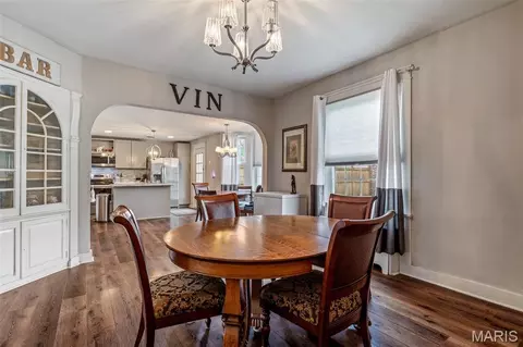Dining - 404 Marshall St, Fredericktown, MO 63645 photo 1 of 4