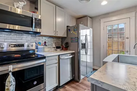 Kitchen - 404 Marshall St, Fredericktown, MO 63645 photo 2 of 5