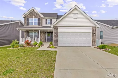 5617 Sun Bear Dr, House Springs, MO 63051