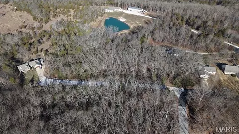 6089 Richmond Dr, Hillsboro, MO 63050