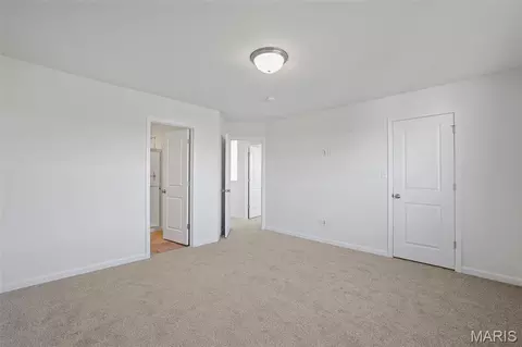 1041 Vardon Meadows Dr, Union, MO 63084 photo 4