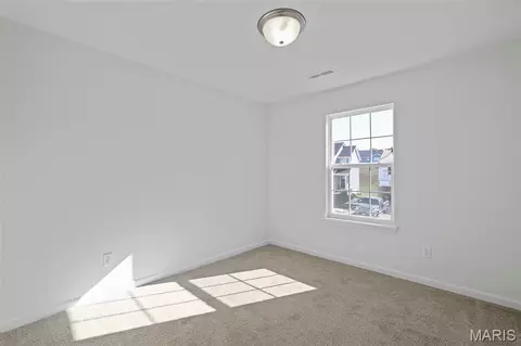 1041 Vardon Meadows Dr, Union, MO 63084 photo 10