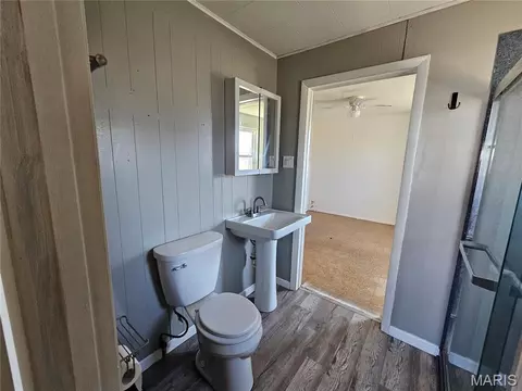Bath - 507 E Pine St, Percy, IL 62272 photo 1 of 2