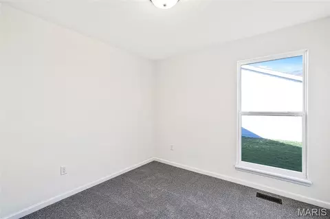 Bedroom - 79 Fall Meadow Ct, Fenton, MO 63026 photo 1 of 4