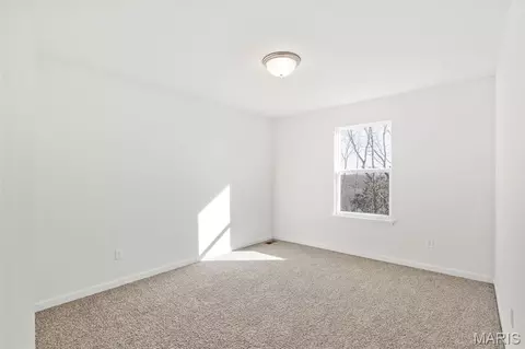 Bedroom - 209 Gauntlet Ln, Eureka, MO 63025 photo 3 of 6