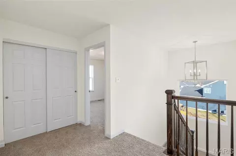 Entry Way - 209 Gauntlet Ln, Eureka, MO 63025 photo 3 of 3