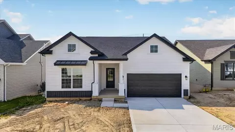 86 River Wind Dr, Saint Charles, MO 63301