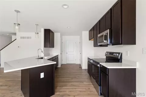 18 Town Centre Ct, Foristell, MO 63348 photo 8