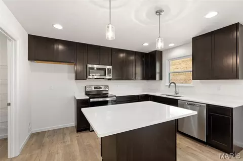 Kitchen - 84 Fall Meadow Ct, Fenton, MO 63026 photo 1 of 4