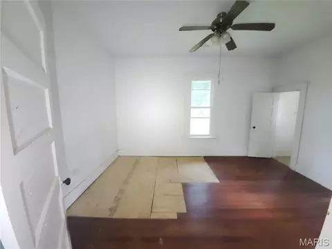 Bedroom - 302 N 3rd St, Chaffee, MO 63740 photo 1 of 2