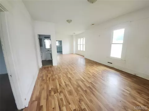Living - 302 N 3rd St, Chaffee, MO 63740 photo 1 of 1