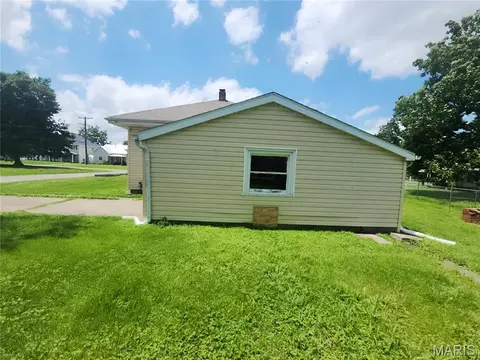 Other - 302 N 3rd St, Chaffee, MO 63740 photo 4 of 5