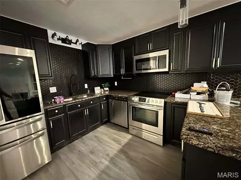 Kitchen - 843 Monroe St, Witt, IL 62094 photo 2 of 2