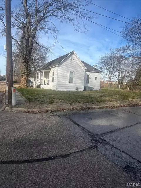 212 S Jackson St, Kennett, MO 63857 photo 3