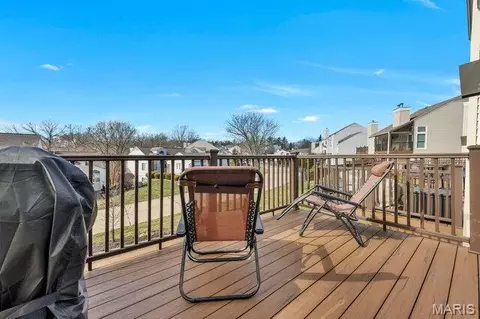 Exterior - 1738 Highview Circle Ct, Ballwin, MO 63021 photo 1 of 9