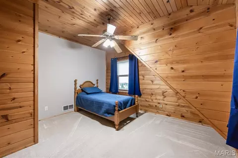Bedroom - 1317 Simmons Rd, O'fallon, IL 62269 photo 5 of 8