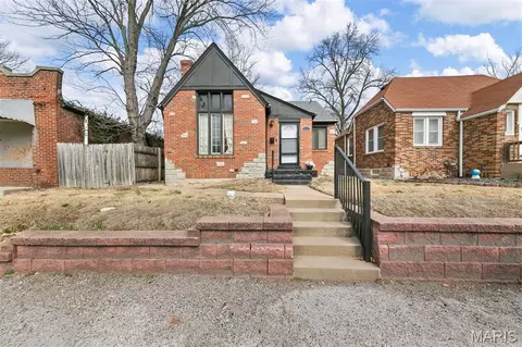 7117 W Florissant Ave, Jennings, MO 63136