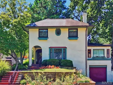 7120 Lindell Blvd, University City, MO 63130