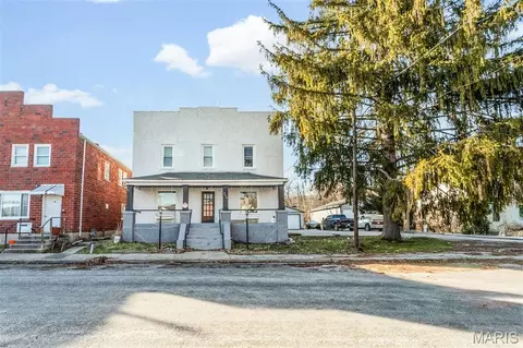 208 County Rd N, Hardin, IL 62047