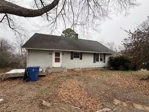 105 Central Ave, Marble Hill, MO 63764