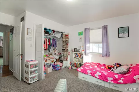 806 S Tebbetts, Belle, MO 65013 photo 17