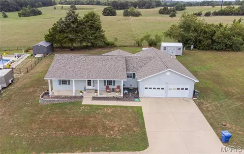 11 Westwood Dr, Salem, MO 65560