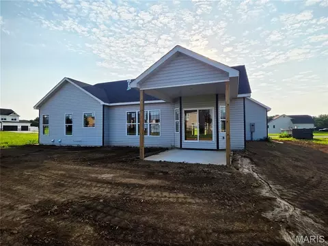 Exterior - 6821 Timberstone Dr, O'fallon, IL 62269 photo 4 of 6