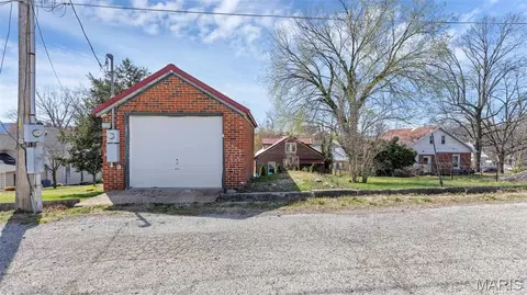 Exterior - 125 W 2nd St, Hermann, MO 65041 photo 12 of 12