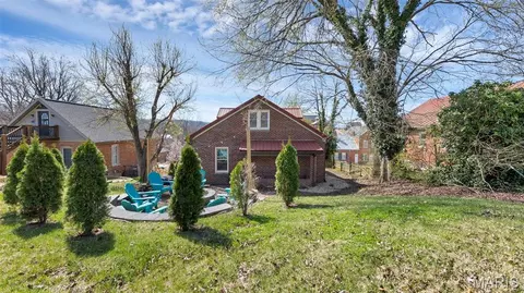 Exterior - 125 W 2nd St, Hermann, MO 65041 photo 8 of 12