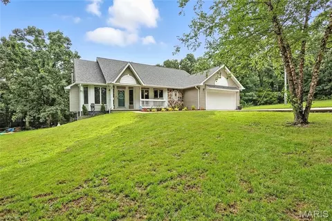 190 Whispering Pines Est, Saint Clair, MO 63077