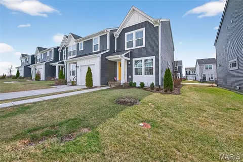 Exterior - 210 Newal Way, O'fallon, MO 63368 photo 11 of 12
