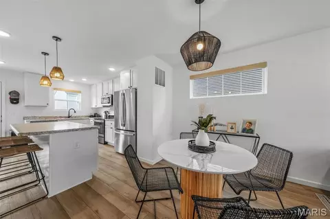 Dining - 210 Newal Way, O'fallon, MO 63368 photo 1 of 1