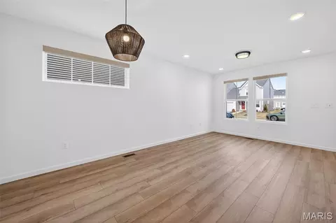Living - 210 Newal Way, O'fallon, MO 63368 photo 7 of 7